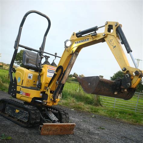 mini digger hire banbury|0.8 ton micro digger hire.